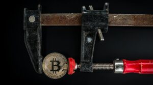 Bitcoin’s Coinbase Premium Goes Red: $6B in Losses