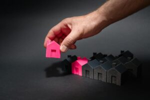 Mortgage Rates Drop — But Nobody’s Buying